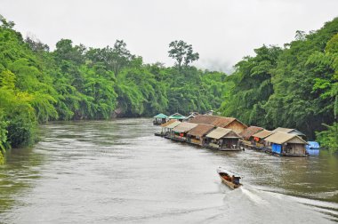 kwai Nehri manzarası