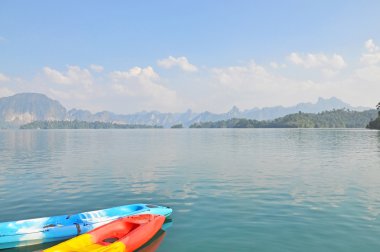 Görünüm chiew larn Barajı