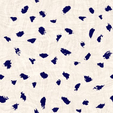 Kusursuz çivit benekli doku. Mavi örülmüş boro pamuk boyalı efekt arka planı. Japonlar batik direncini tekrarlıyor. Sıkıntılı kravat boyası beyazlatıcı. Asya füzyon izin veren kimono tekstili. Giysi izi.