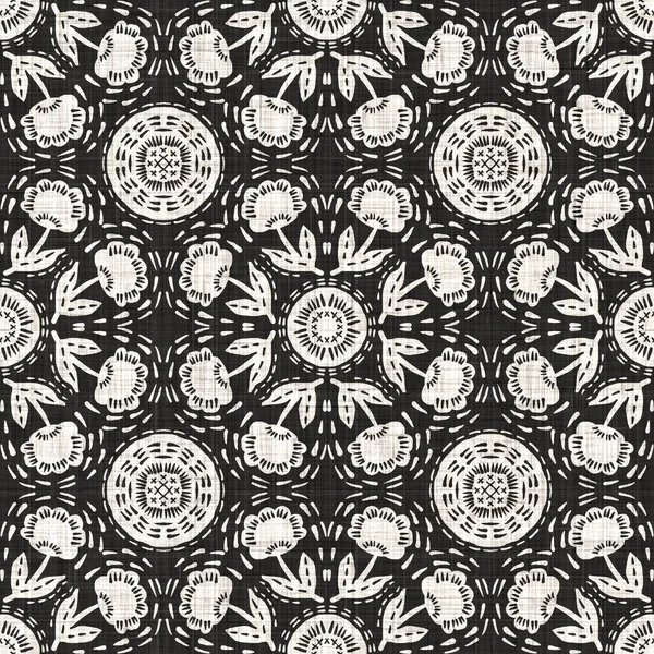 Tecido de tecido branco preto sem costura textura de linho floral. Dois tons de fundo padrão monocromático. Efeito de tecelagem têxtil moderno. masculino flor motivo repetir jpg impressão. — Fotografia de Stock