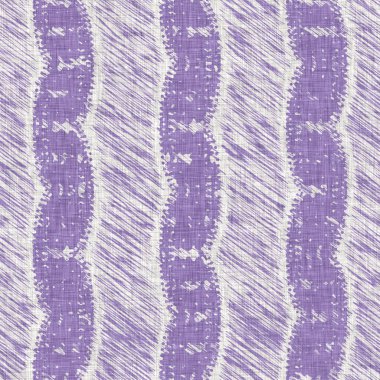 Lavanta çiftliği kırık şerit deseni. Çizgili ülke çizgileri parmak izlerinin üzerine örülmüş. Mor rustik baskılı kumaş efekti. Provence stili, pejmürde ev dekoru kumaşı..