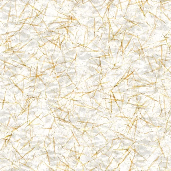 Texture in carta di riso metallica dorata fatta a mano. Sfondo senza cuciture washi foglio con sfocatura fiocchi di metallo dorato. Per una texture da matrimonio moderna, articoli di cancelleria eleganti ed elementi di design minimali in stile giapponese. — Foto Stock