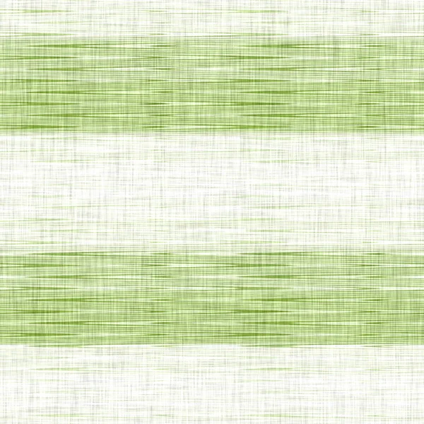 Λινή υφή φόντο με σπασμένα λωρίδα. Οργανικό ακανόνιστο ριγέ μοτίβο. Μοντέρνο απλό 2 τόνος άνοιξη ύφασμα για διακόσμηση σπιτιού. Αγροικία σκάνδαλο στυλ ρουστίκ πράσινο σε όλη την εκτύπωση. — Φωτογραφία Αρχείου