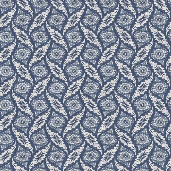 Fransız mavi botanik yaprağı keten desenli ve 2 tonluk kır evi motifli. Basit bir kırsal kumaş tekstil etkisi. İlkel, eski püskü, şık mutfak bezi tasarımı.. — Stok fotoğraf