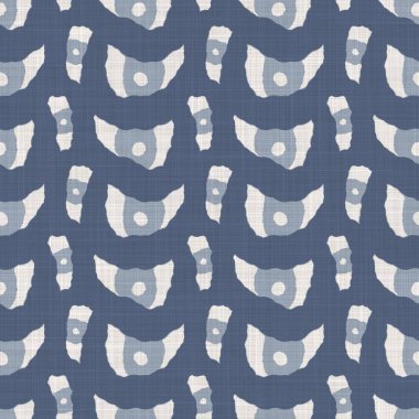 Fransız mavisi karalama motifli keten desenli. Tonal kır evi tarzı soyut karalama motifi arka planı. Basit bir kırsal kumaş tekstil etkisi. İlkel, pejmürde, şık bir kumaş..