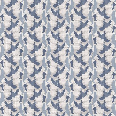 Fransız mavisi karalama motifli keten desenli. Tonal kır evi tarzı soyut karalama motifi arka planı. Basit bir kırsal kumaş tekstil etkisi. İlkel, pejmürde, şık bir kumaş..