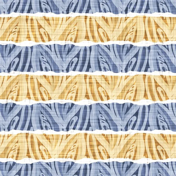 Hassas Fransız dantel efekti. Kusursuz çizgili desen. Süslü Provence tarzı dantelli kır evi dekorasyonu. Kırsal, modern, pejmürde, şık tasarım için keten kumaş duvar kağıdı..