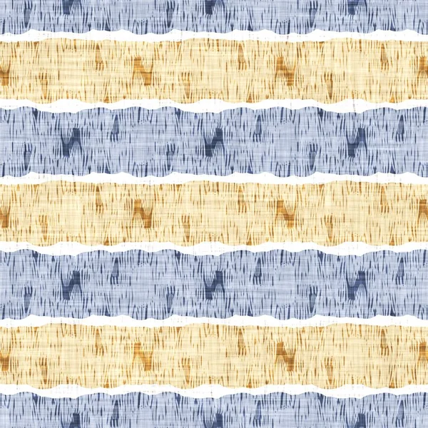 Hassas Fransız dantel efekti. Kusursuz çizgili desen. Süslü Provence tarzı dantelli kır evi dekorasyonu. Kırsal, modern, pejmürde, şık tasarım için keten kumaş duvar kağıdı..