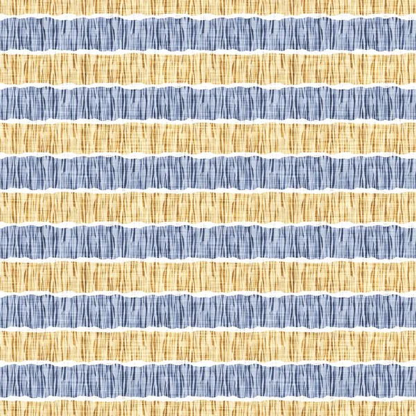 Kusursuz Fransız kırsal mutfak çizgili kumaş deseni. Mavi sarı beyaz yatay çizgili arka plan. Batik Boyası Kaynak Stili Kırsal Örgü Cottagecore Tekstili. 