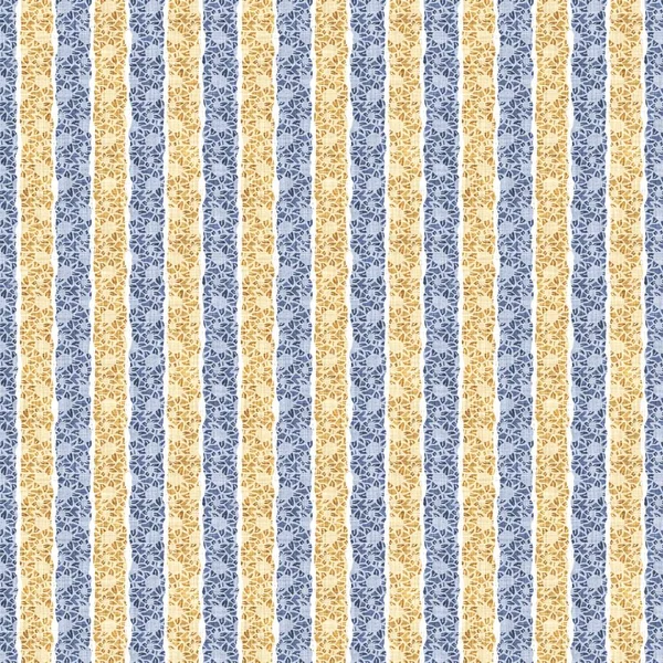Nahtloser Stoffmuster-Druck in der französischen Landküche. Blau gelb weiß vertikal gestreift Hintergrund. Batik Farbstoff Provence Stil rustikal gewebt Baumwollstoff. — Stockfoto