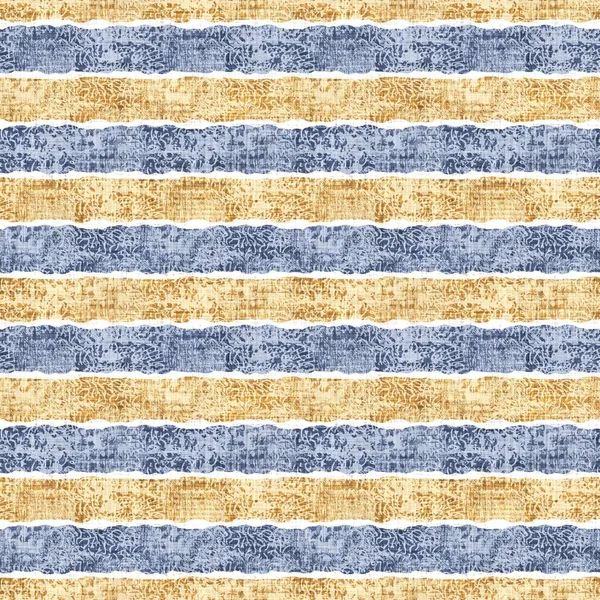 シームレスフランスのカントリーキッチンストライプ生地パターンプリント 青黄色の白の水平ストライプの背景 バティック染料挑発スタイル素朴な織りコテージコア繊維 — ストック写真