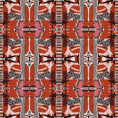 Kahverengi safari hayvan desenli yama çizgili, pürüzsüz desen. Kahverengi baskılı kumaş efektli doğal yorgan çarpışması. Modern etnik kabile soyutlaması. Afrika doğrusal yamalı arka plandan esinlendi