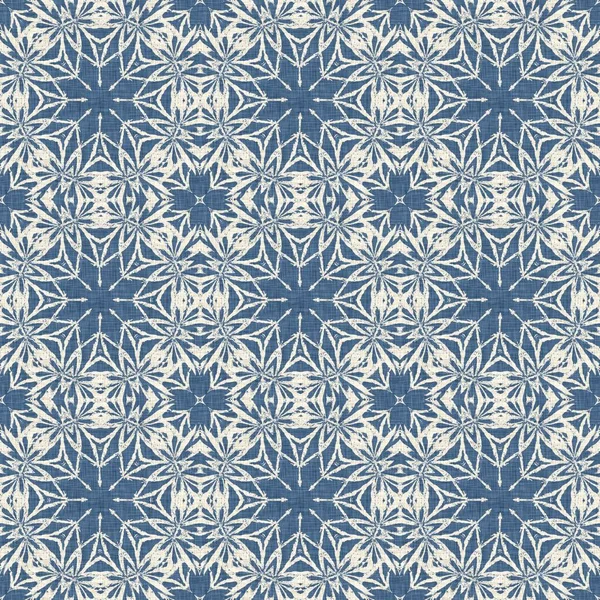 Çiftlik evi mavi kar tanesi desenli arka plan. Frosty batik damasch fransız efekti kusursuz arkaplan. Şenlikli soğuk tatil sezonu duvar kâğıdı döşemesi