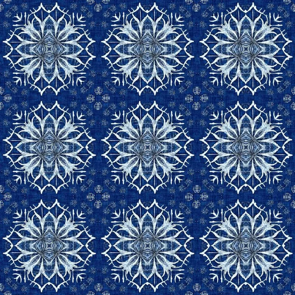 Indigo Blue Snow Flake Damask Pattern Background Frosty Painterly Effect — Fotografia de Stock