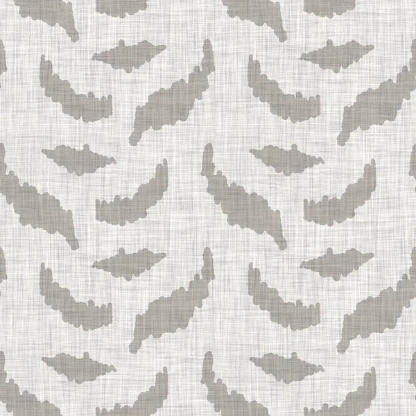Fransız gri karalama motifli keten desenli. Tonal kır evi tarzı soyut karalama motifi arka planı. Basit bir kırsal kumaş tekstil etkisi. İlkel, pejmürde, şık bir kumaş.