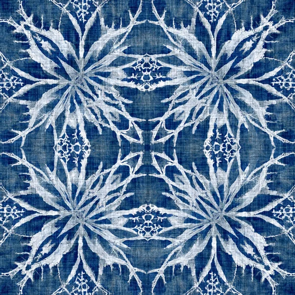 Indigo Blue Snow Flake Pattern Background Frosty Batik Painterly Effect — Stok fotoğraf