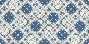 Eski püskü ev dekorasyonu için Fransız mavisi yorgan desenli kumaş kenar deseni. Kırsal çiftlik evi kır evi çiçekli keten sonsuz bant. Yamalı yorgan efekti kurdele kenarı