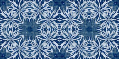 İndigo mavisi kar taneleri sınır arkaplanı. Frosty batik boyama efekti pürüzsüz kenar. Soğuk bayram şenliği kurdelesi. 