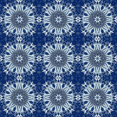 Çivit mavisi kar tanecikli damaske desenli arka plan. Frosty boyama efekti kusursuz arkaplan. Şenlikli soğuk tatil sezonu duvar kâğıdı döşemesi