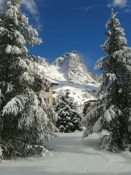 Góra Matterhorn w valle d'aosta. Włochy — Zdjęcie stockowe