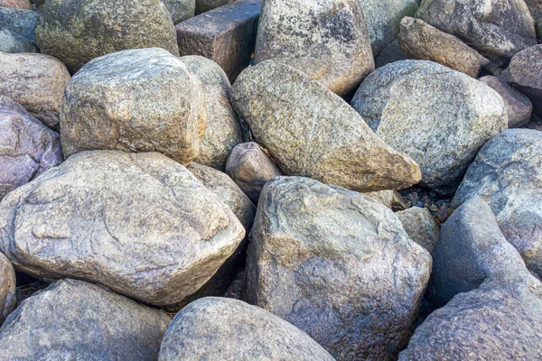 Foco Seletivo Pedra Cinza Preta Chão Grandes Falésias Costa Fundo — Fotografia de Stock