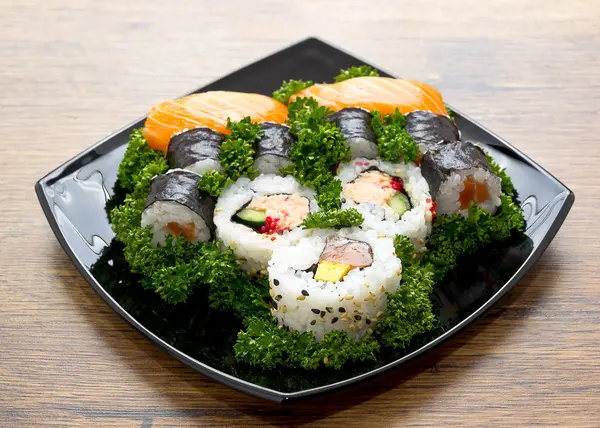 Japanisches Sushi — Stockfoto