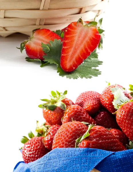 Erdbeeren Marmelade und Korb — Stockfoto