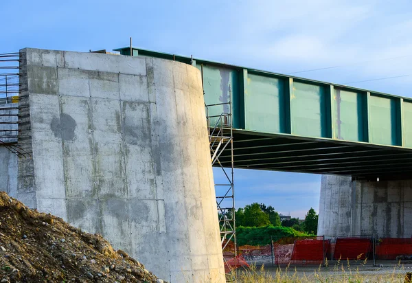 Strada in fase di ricostruzione — Foto Stock