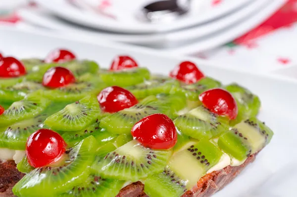 Bolo de frutas para o Natal feliz — Fotografia de Stock