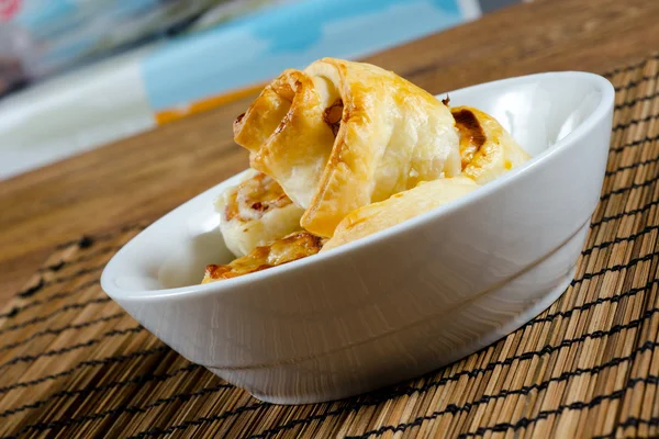 Homemade rolled pie ready for dinner — Stock Photo, Image