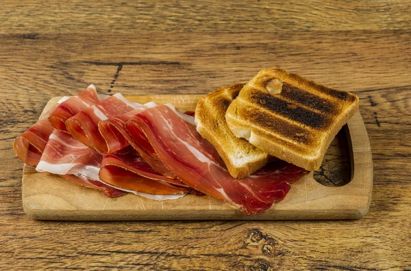 Europäischer Schinken namens Speck — Stockfoto