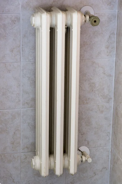 Hem radiator — Stockfoto