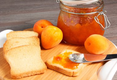 kayısı ve kayısı