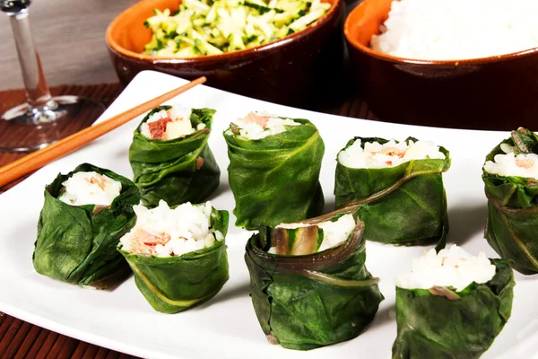 Sushi auf dem Tisch — Stockfoto