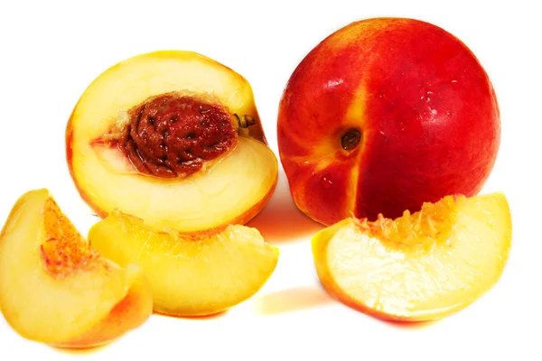 Peaches isolated — Stock Photo, Image