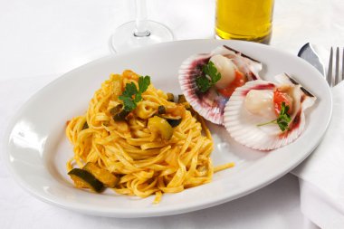 makarna, scallops ve kabak