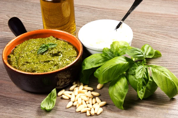 Sauce pesto — Photo