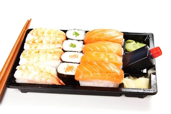 Sushi auf Weiß — Stockfoto