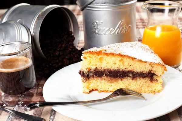 Frühstück auf dem Tisch — Stockfoto