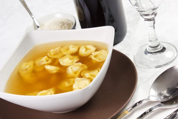 Ravioli in broth — Stock Photo, Image