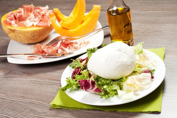 mozzarella ve jambon ve kavun