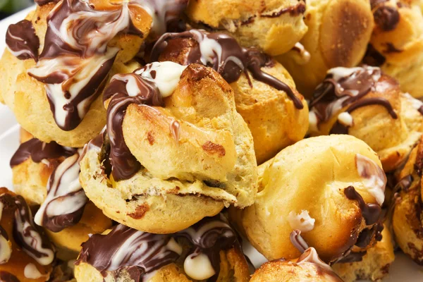 Cream choux — Stock Photo, Image