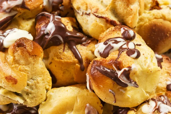 Cream choux — Stock Photo, Image