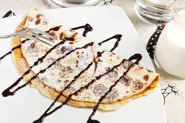 Crepes with cream chocolate — Stock Photo, Image