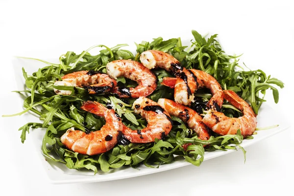 Prawns with rocket — Stock Photo, Image