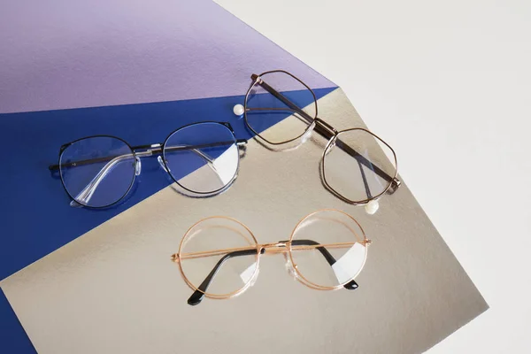 Gafas Moda Ojos Moda Para Corregir Visión Fondo Creativo Fondo —  Fotos de Stock