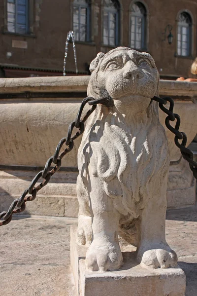 Fountain in old town — Stock Photo, Image