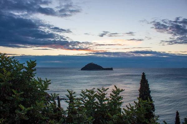 Gallinara Isola Albenga Una Pequeña Isla Privada Que Encuentra Mar — Foto de Stock