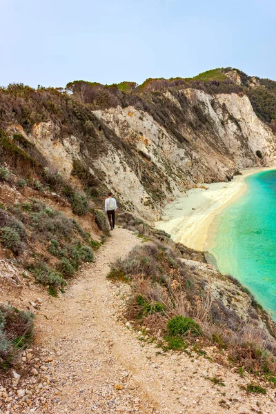 Beach Sansone Elba Island Italy Unrecognizable Trekker Tuscan Archipelago National — Stock Photo, Image