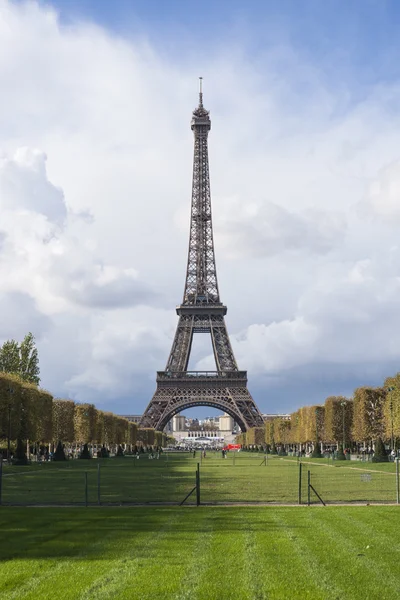 Eiffel-torony, a szeretet ikon — Stock Fotó